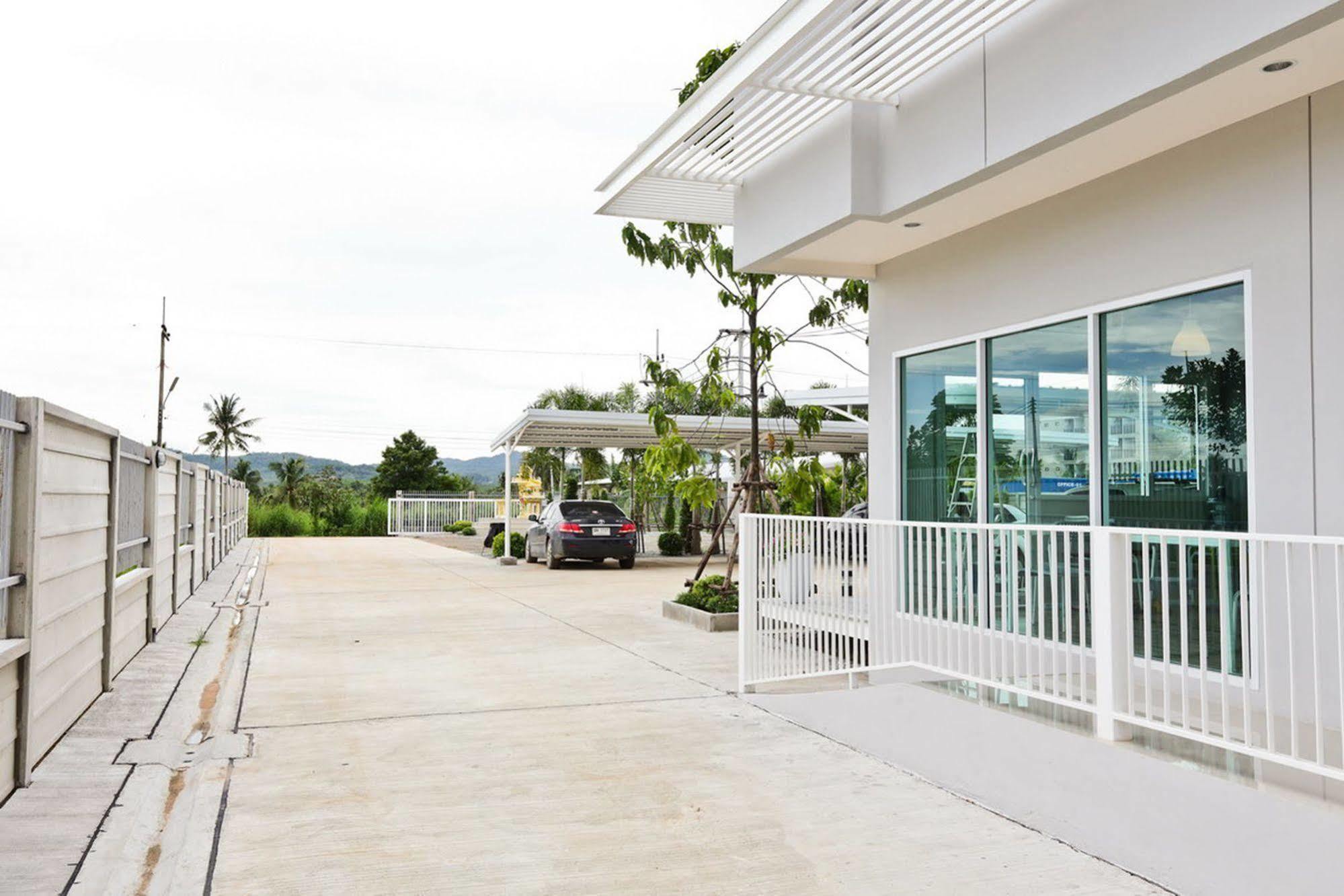 Rangh Place Ban Map Samet Daeng Buitenkant foto